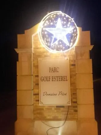 Golfs De Valescure Apartment